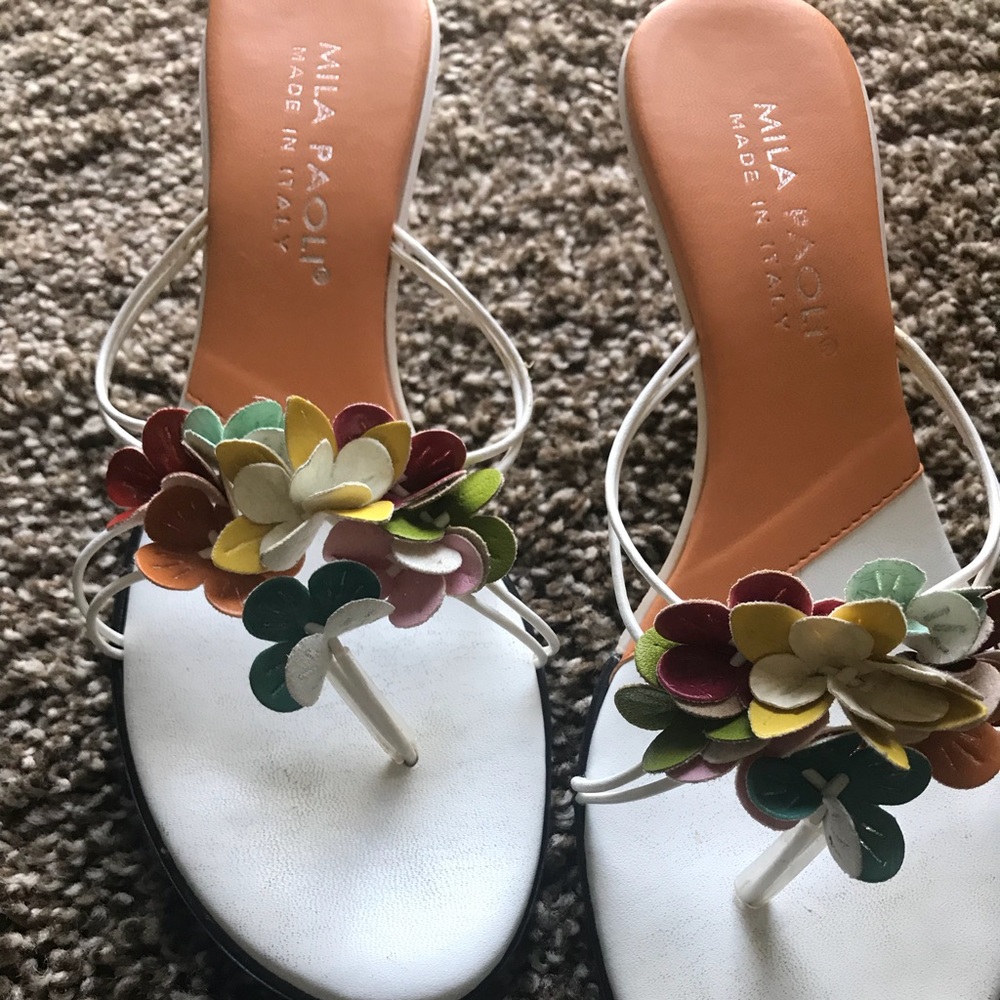 Flowered Sandals